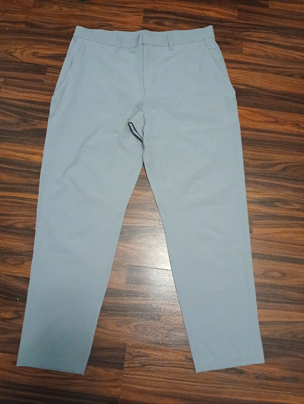Fabletics Light Gray Men's Chinos - Straight Leg